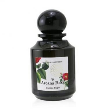 L´Artisan Parfumeur Scented Candle Thé et Pain D'Épices      250g(Scented Candle) Unisex